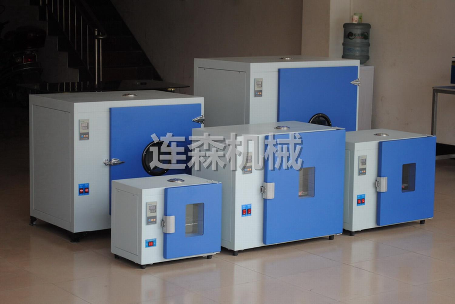 小型試驗(yàn)電烤箱 (2)